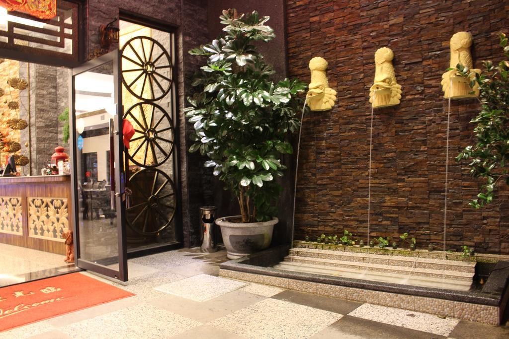 Bed and Breakfast Lu Fang View Donggang Exterior foto